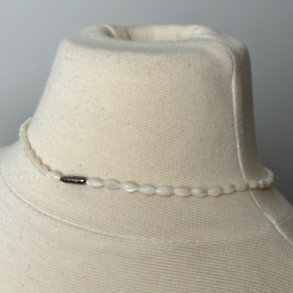 Vintage Shell Leaf Choker Necklace 80s-90s - Picture 4 of 4